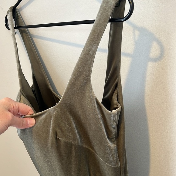 Jenny Yoo Collection for Anthropologie Mara Sage Velour Maxi Dress Women's 12 - Picture 10 of 16